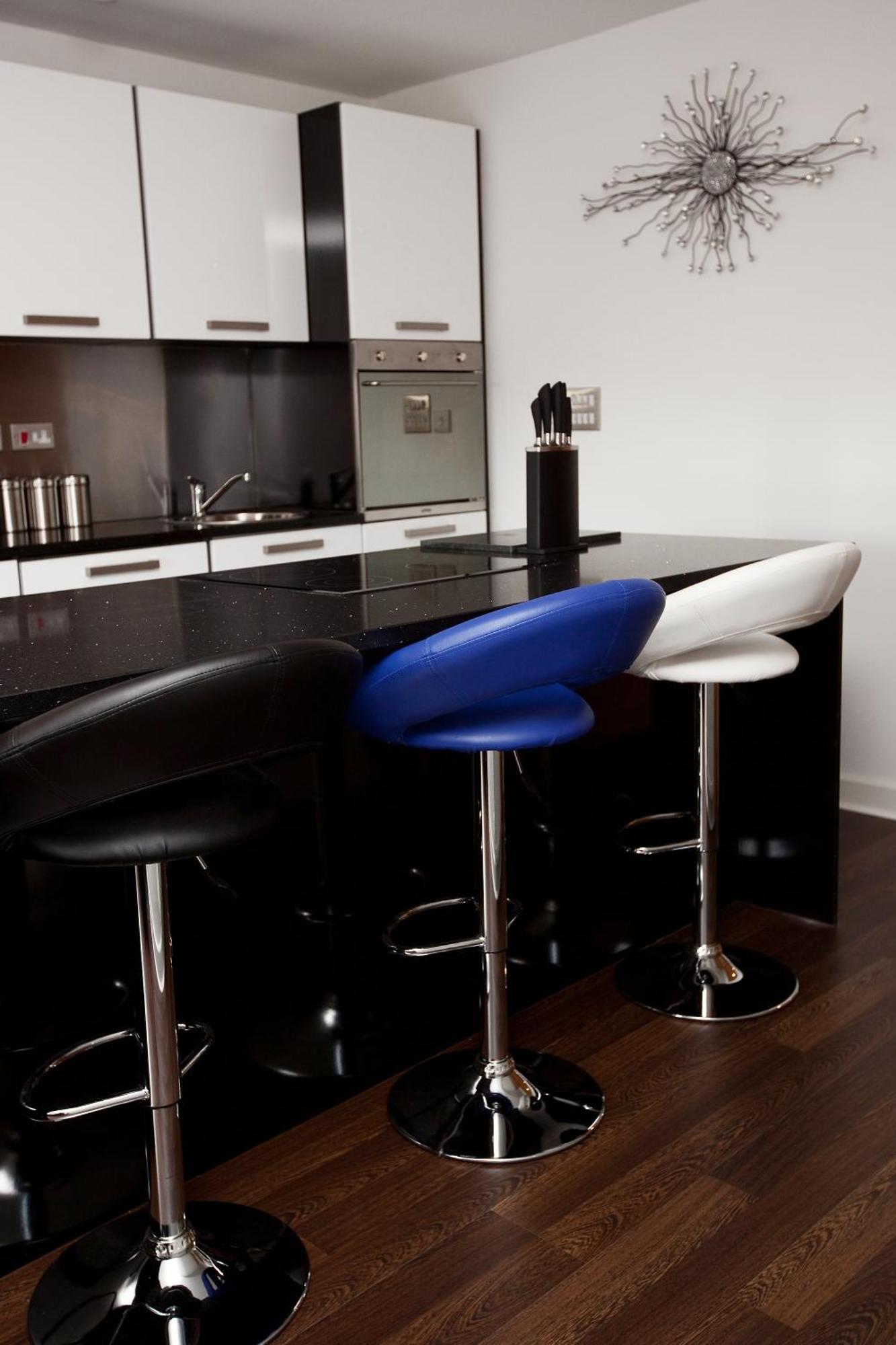 The Spires Serviced Apartments Glasgow Room photo